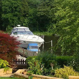 Rohrwallinsel Koepenick Vakantiehuis